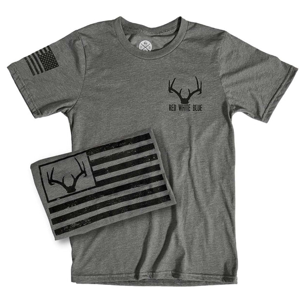 Men's Buck American Flag Hunting T-Shirt