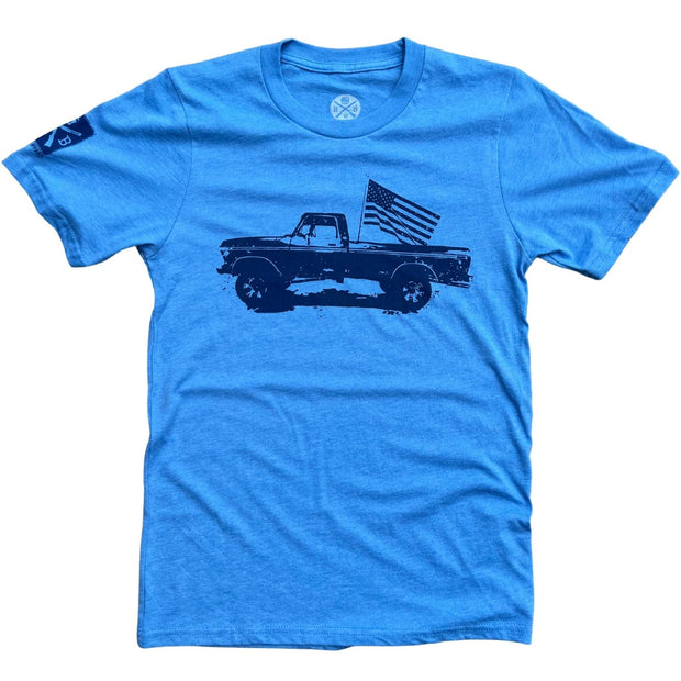 Men's Classic American Truck T-Shirt (Light Blue)